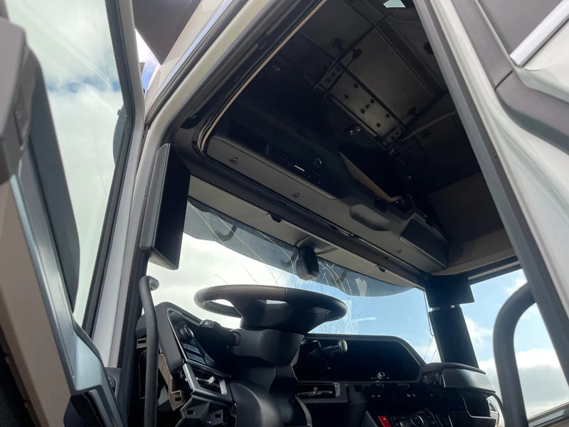 Tractor unit DAF XG+ 480 FT Euro6 SCHADE: picture 13 Tractor unit DAF XG+ 480 FT Euro6 SCHADE: picture 13