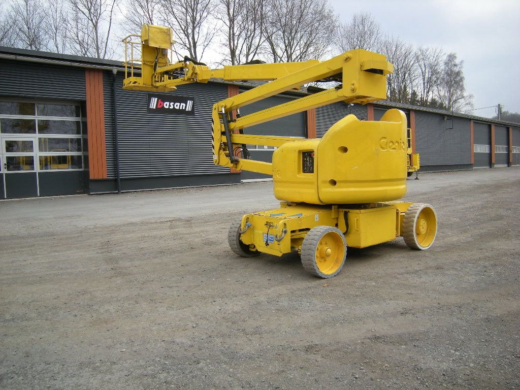 Genie Arbeitsbühne Genie Z 40/23NRJ, 12,5 m - Truck mounted aerial platform: picture 3 Genie Arbeitsbühne Genie Z 40/23NRJ, 12,5 m - Truck mounted aerial platform: picture 3