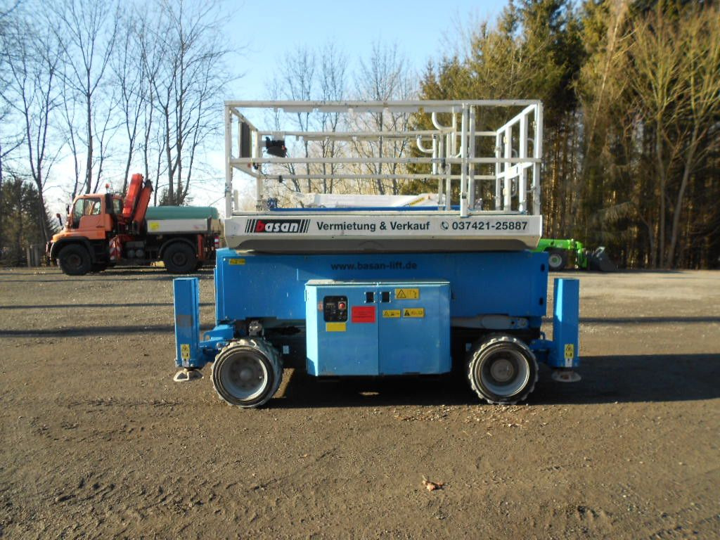 New Scissor lift Genie GS4069BE, Hybrid, Allrad, Stützen, AH 14 m: picture 23