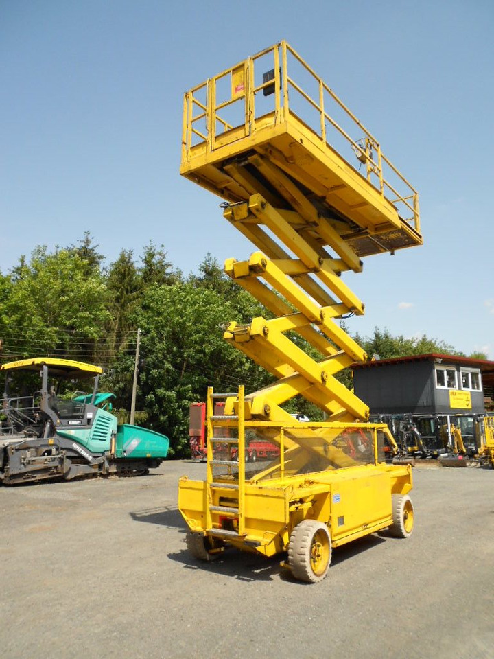 Liftlux SL153-18E2, Scherenbühne 17,3 m Liftlux SL153-18E2, Scherenbühne 17,3 m - Scissor lift: picture 5 Liftlux SL153-18E2, Scherenbühne 17,3 m Liftlux SL153-18E2, Scherenbühne 17,3 m - Scissor lift: picture 5