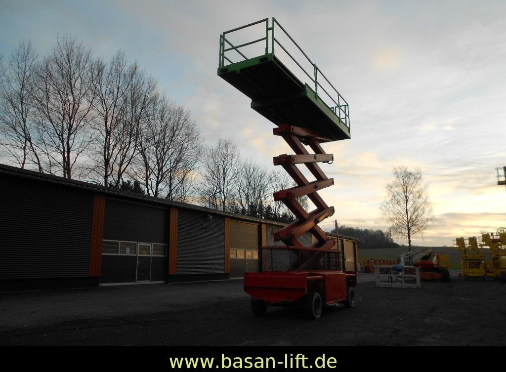 Liftlux SL172-18E2WD, Scherenbühne 19,2 m - Truck mounted aerial platform: picture 2 Liftlux SL172-18E2WD, Scherenbühne 19,2 m - Truck mounted aerial platform: picture 2