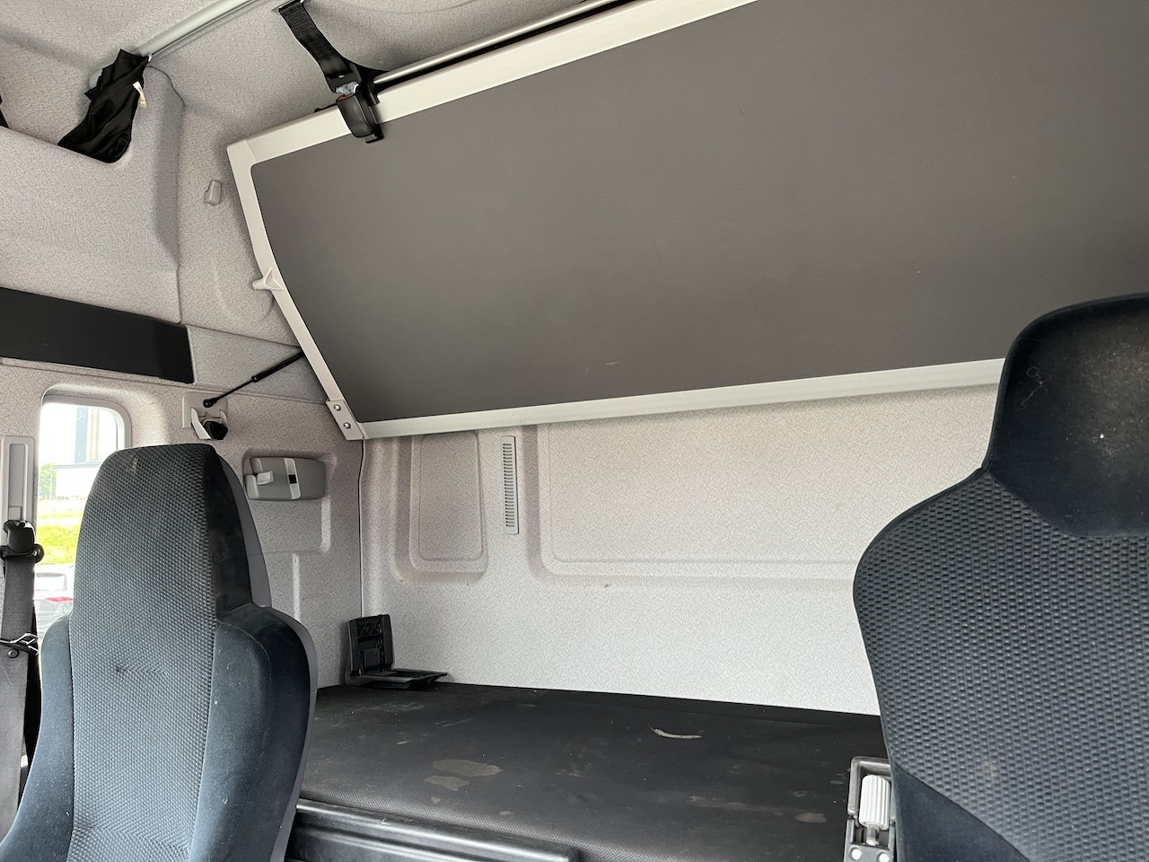 MAN TGL 8.220 4x2 Pritsche AHK - Open body delivery van: picture 3 MAN TGL 8.220 4x2 Pritsche AHK - Open body delivery van: picture 3