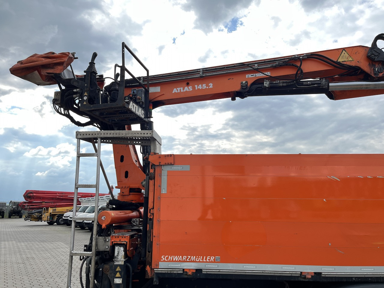 MAN TGX 26.480 6x2 Atlas 145.2 Kran Baustoff AHK - Dropside/ Flatbed truck, Crane truck: picture 5 MAN TGX 26.480 6x2 Atlas 145.2 Kran Baustoff AHK - Dropside/ Flatbed truck, Crane truck: picture 5