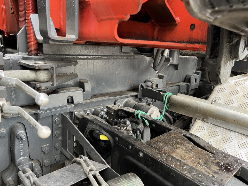 Volvo FM 440 8x4 Palfinger PK 44002 Wechselsystem - Crane truck, Dropside/ Flatbed truck: picture 3 Volvo FM 440 8x4 Palfinger PK 44002 Wechselsystem - Crane truck, Dropside/ Flatbed truck: picture 3