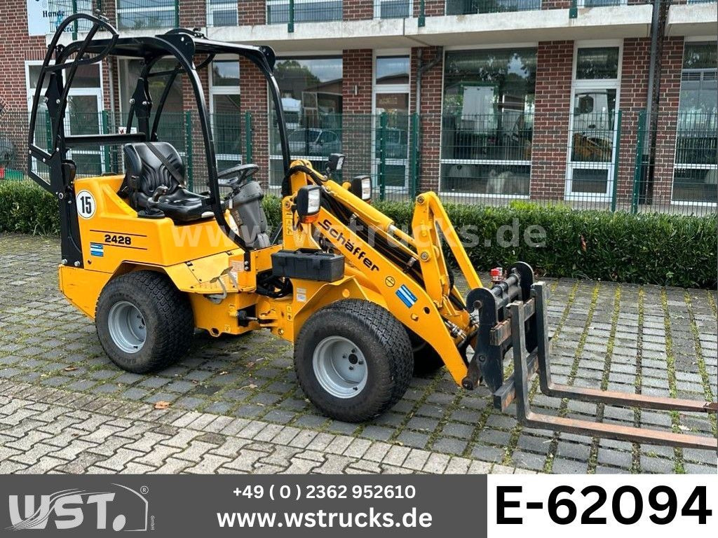 Schäffer 2428 SLT Fahrerschutzkabine , Gabel , Schaufel - Compact loader: picture 1 Schäffer 2428 SLT Fahrerschutzkabine , Gabel , Schaufel - Compact loader: picture 1