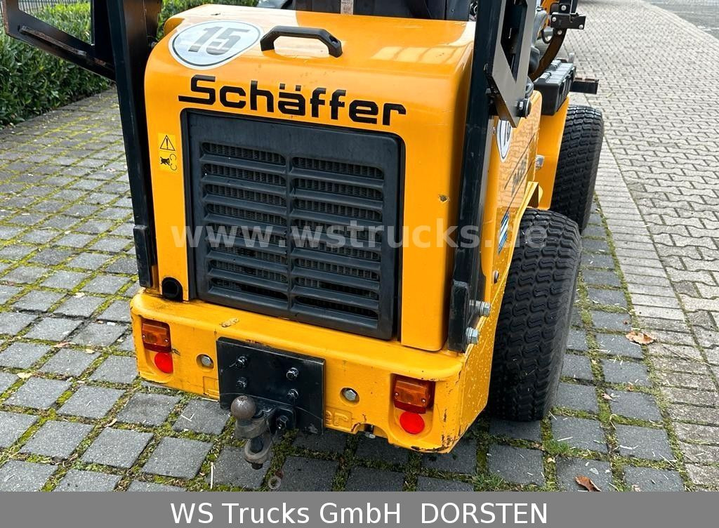 Schäffer 2428 SLT Fahrerschutzkabine , Gabel , Schaufel - Compact loader: picture 5 Schäffer 2428 SLT Fahrerschutzkabine , Gabel , Schaufel - Compact loader: picture 5