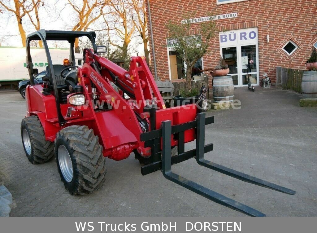 Schäffer 4260 Neuwertig Typ L-H - Compact loader: picture 5 Schäffer 4260 Neuwertig Typ L-H - Compact loader: picture 5