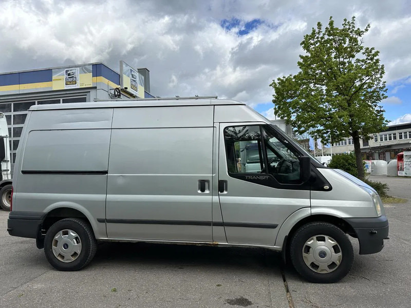 Ford Transit 2.5 TDI KA Hoch HEGLA GLAS Luftfederung - Commercial vehicle: picture 5 Ford Transit 2.5 TDI KA Hoch HEGLA GLAS Luftfederung - Commercial vehicle: picture 5