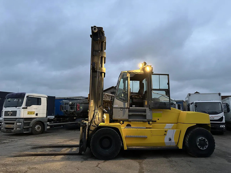 Kalmar DCE 120 -12 Frontstapler - Forklift: picture 2 Kalmar DCE 120 -12 Frontstapler - Forklift: picture 2