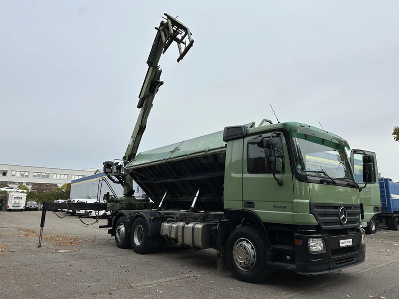 Mercedes-Benz DB 2546 LL 6x2 Kranwagen 2-Seit.Kipper Lenkachse DB 2546 LL 6x2 Kranwagen 2-Seit.Kipper Lenkachse - Truck: picture 1 Mercedes-Benz DB 2546 LL 6x2 Kranwagen 2-Seit.Kipper Lenkachse DB 2546 LL 6x2 Kranwagen 2-Seit.Kipper Lenkachse - Truck: picture 1