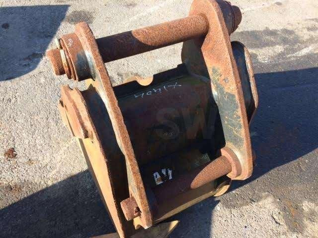 CATERPILLAR 430mm - Type Tractopelle - Excavator bucket: picture 5 CATERPILLAR 430mm - Type Tractopelle - Excavator bucket: picture 5