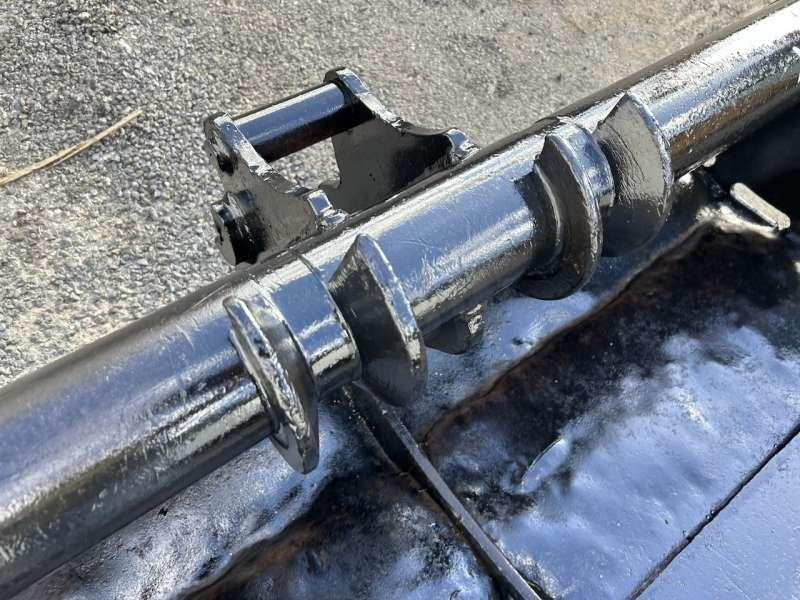 MORIN M3 - 1500mm - Excavator bucket: picture 4 MORIN M3 - 1500mm - Excavator bucket: picture 4