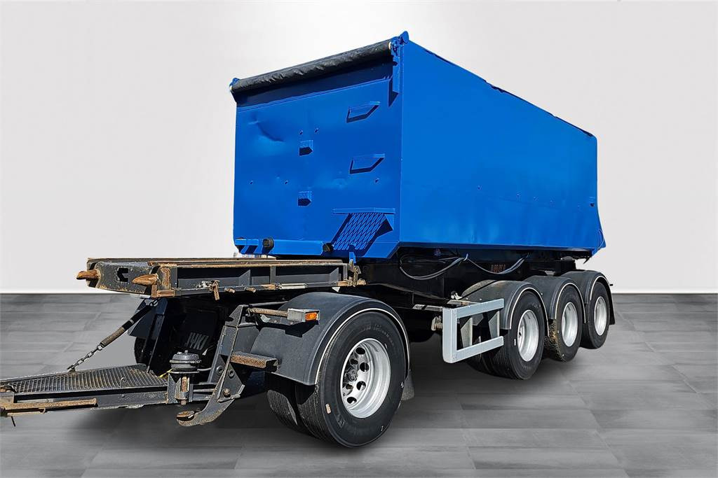 Mercedes-Benz AROCS 3758 L 8x4 - Tipper: picture 5 Mercedes-Benz AROCS 3758 L 8x4 - Tipper: picture 5