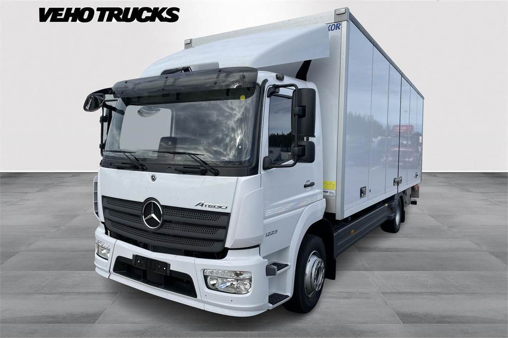 Mercedes-Benz ATEGO 1223L KSA-kori UUSI AUTO - Box truck: picture 1 Mercedes-Benz ATEGO 1223L KSA-kori UUSI AUTO - Box truck: picture 1
