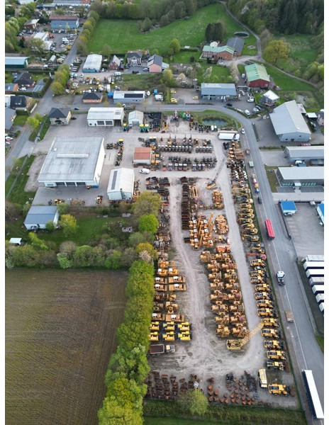 Komatsu D 58 P-1 MIETE / RENTAL (12005516) - Construction machinery: picture 3 Komatsu D 58 P-1 MIETE / RENTAL (12005516) - Construction machinery: picture 3