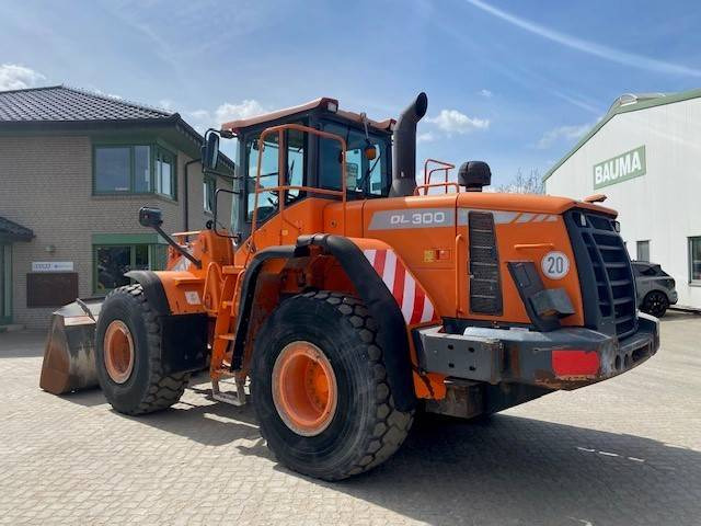 Doosan DL 300-3 (12005349) - Wheel loader: picture 3 Doosan DL 300-3 (12005349) - Wheel loader: picture 3