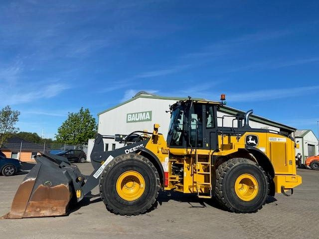 John Deere 744 P MIETE / RENTAL (12002126) - Wheel loader: picture 2 John Deere 744 P MIETE / RENTAL (12002126) - Wheel loader: picture 2