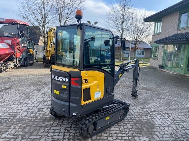 Volvo EC 18 E MIETE / RENTAL (12001764) - Mini excavator: picture 5 Volvo EC 18 E MIETE / RENTAL (12001764) - Mini excavator: picture 5