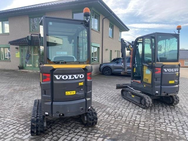 Volvo EC 18 E MIETE / RENTAL (12001764) - Mini excavator: picture 4 Volvo EC 18 E MIETE / RENTAL (12001764) - Mini excavator: picture 4