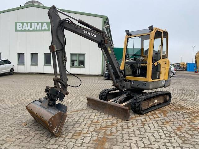 Volvo EC 30 (12005611) - Mini excavator: picture 1 Volvo EC 30 (12005611) - Mini excavator: picture 1