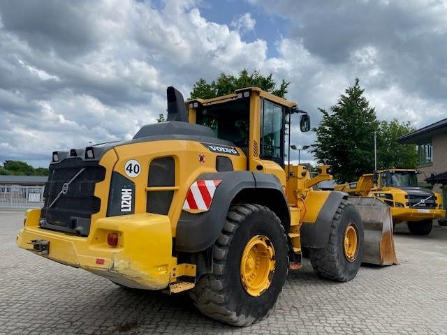 Volvo L 120 H MIETE / RENTAL (12001931) - Wheel loader: picture 4 Volvo L 120 H MIETE / RENTAL (12001931) - Wheel loader: picture 4