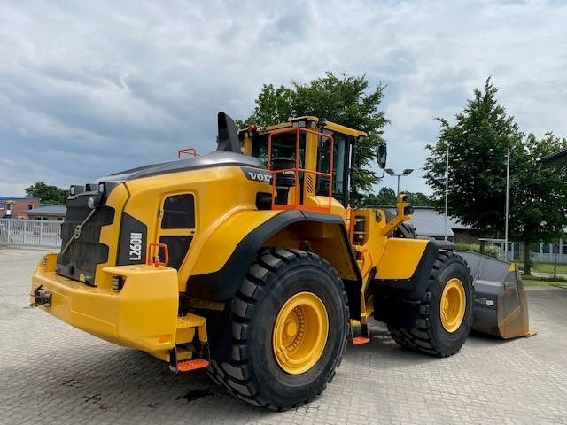 Volvo L 260 H 6.8 cbm MIETE / RENTAL (12002252) - Wheel loader: picture 4 Volvo L 260 H 6.8 cbm MIETE / RENTAL (12002252) - Wheel loader: picture 4