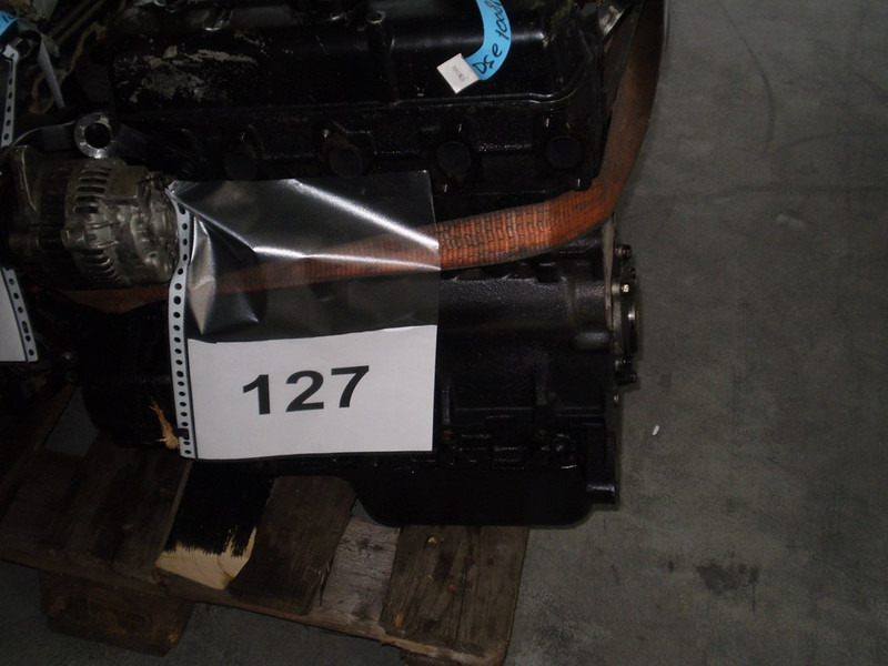 Mitsubishi S4L D-F FOR PARTS - Construction machinery: picture 2 Mitsubishi S4L D-F FOR PARTS - Construction machinery: picture 2