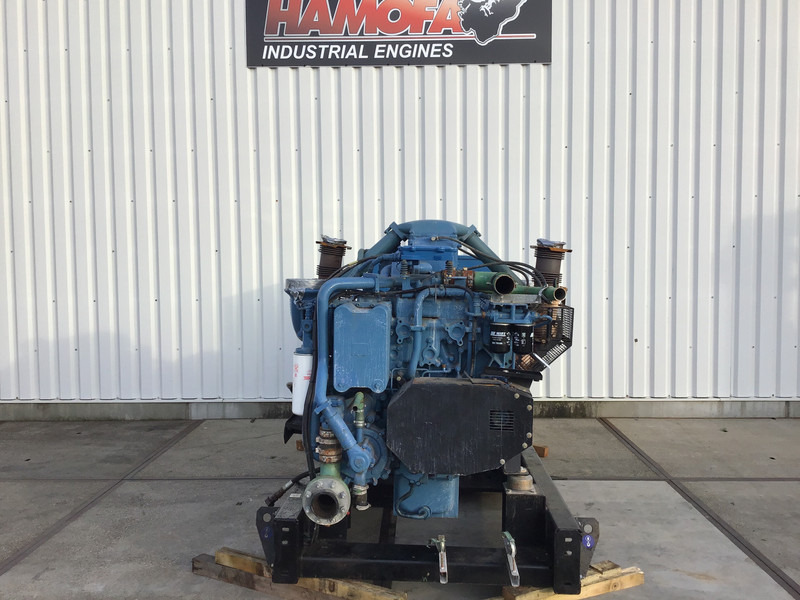 MTU 16V2000 GENERATOR 900KVA USED - Generator set: picture 4 MTU 16V2000 GENERATOR 900KVA USED - Generator set: picture 4