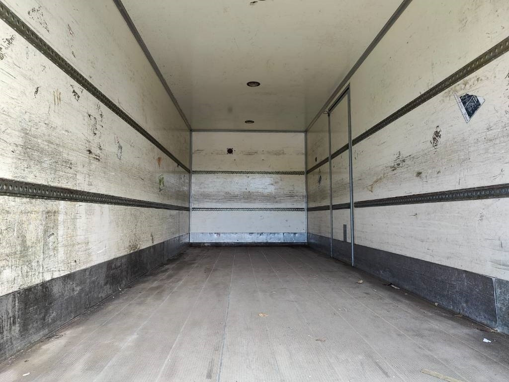 Box truck Mercedes-Benz Atego 1224: picture 8 Box truck Mercedes-Benz Atego 1224: picture 8