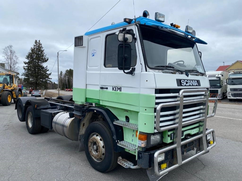 Scania R 142 - Cab chassis truck: picture 2 Scania R 142 - Cab chassis truck: picture 2