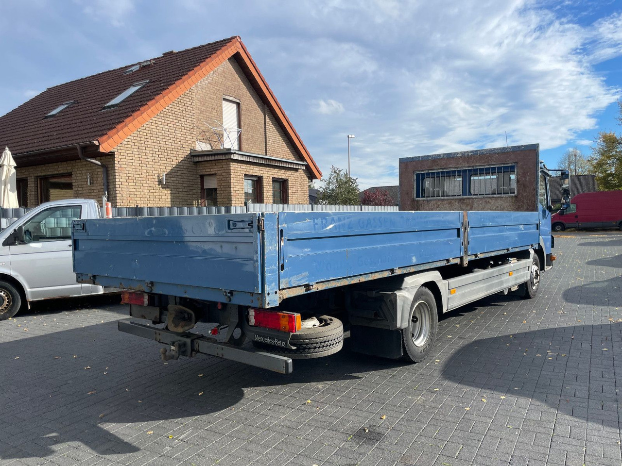 Mercedes-Benz Atego 818 Pritsche Euro 5 - Open body delivery van: picture 4 Mercedes-Benz Atego 818 Pritsche Euro 5 - Open body delivery van: picture 4