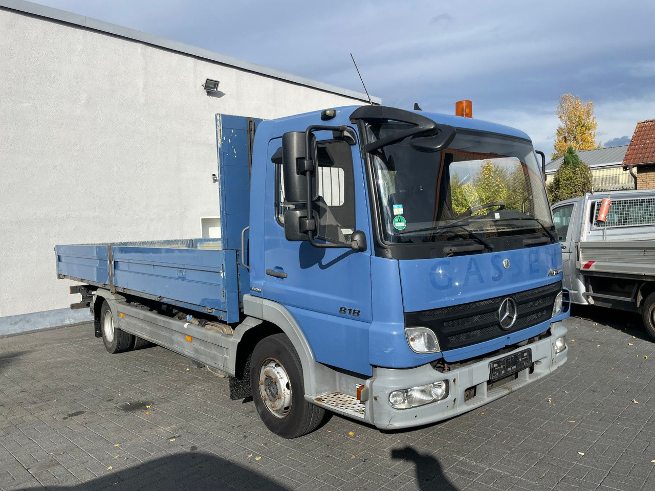 Mercedes-Benz Atego 818 Pritsche Euro 5 - Open body delivery van: picture 1 Mercedes-Benz Atego 818 Pritsche Euro 5 - Open body delivery van: picture 1