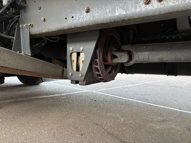 Refrigerator truck Renault D 19 D320 SLEEPERCAB 4x2 LAMBERET / THERMOKING (EURO 6 / RETARDER / AUTOMATIC GEARBOX / AIRCONDITIONING): picture 17