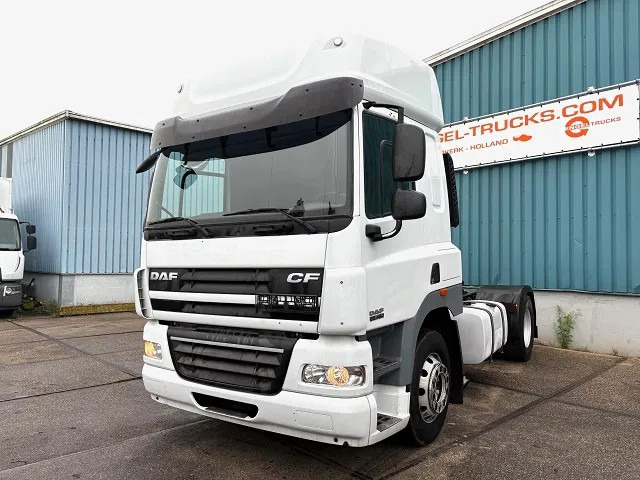 DAF CF 85.460 SPACECAB 4x2 (AS-TRONIC / MX-BRAKE / AIRCONDITIONING / ADR-VLG / FRIDGE / EURO 5 / ETC.) - Tractor unit: picture 1 DAF CF 85.460 SPACECAB 4x2 (AS-TRONIC / MX-BRAKE / AIRCONDITIONING / ADR-VLG / FRIDGE / EURO 5 / ETC.) - Tractor unit: picture 1