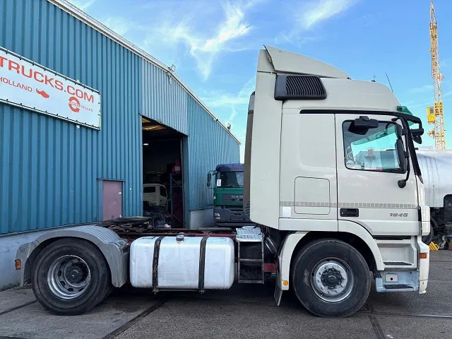 Mercedes-Benz Actros 1846 LS (MP2) (EPS WITH CLUTCH (3 PEDALS) / RETARDER / AIRCONDITIONING / ETC) - Tractor unit: picture 4 Mercedes-Benz Actros 1846 LS (MP2) (EPS WITH CLUTCH (3 PEDALS) / RETARDER / AIRCONDITIONING / ETC) - Tractor unit: picture 4