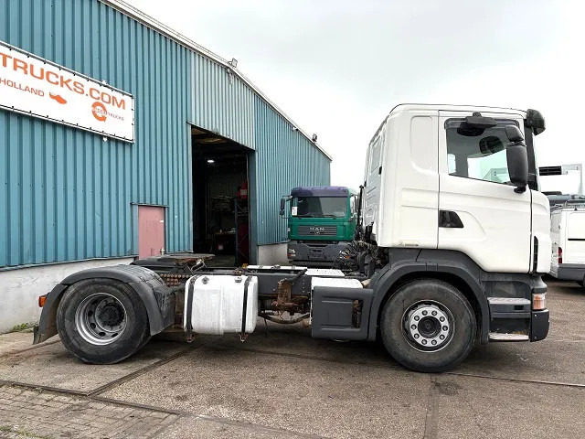Scania R380 LA 4x2 DAYCAB (EURO 3 / 12 GEARS MANUAL GEARBOX / RETARDER / HYDRAULIC KIT / P.T.O.) - Tractor unit: picture 4 Scania R380 LA 4x2 DAYCAB (EURO 3 / 12 GEARS MANUAL GEARBOX / RETARDER / HYDRAULIC KIT / P.T.O.) - Tractor unit: picture 4