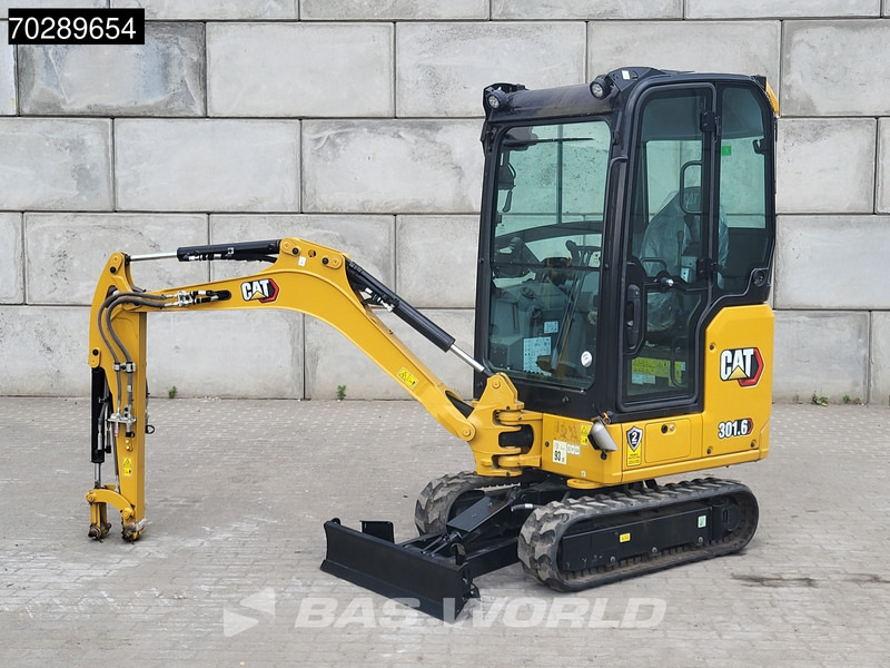 Caterpillar 301.6 - Mini excavator: picture 2 Caterpillar 301.6 - Mini excavator: picture 2