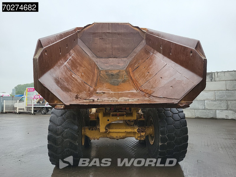 Articulated dumper Caterpillar 740 B: picture 8