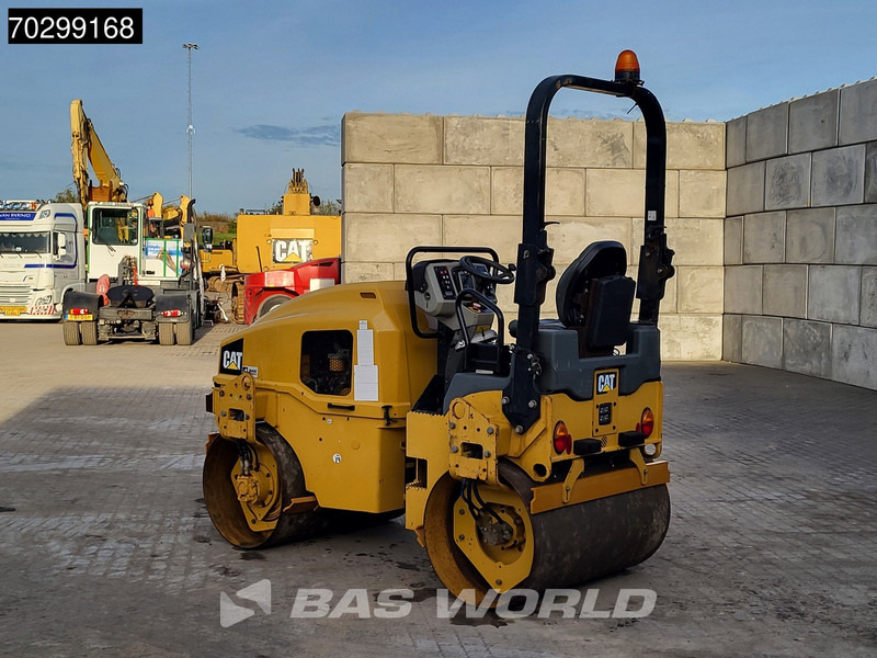 Caterpillar CB2.7 - Roller: picture 2 Caterpillar CB2.7 - Roller: picture 2