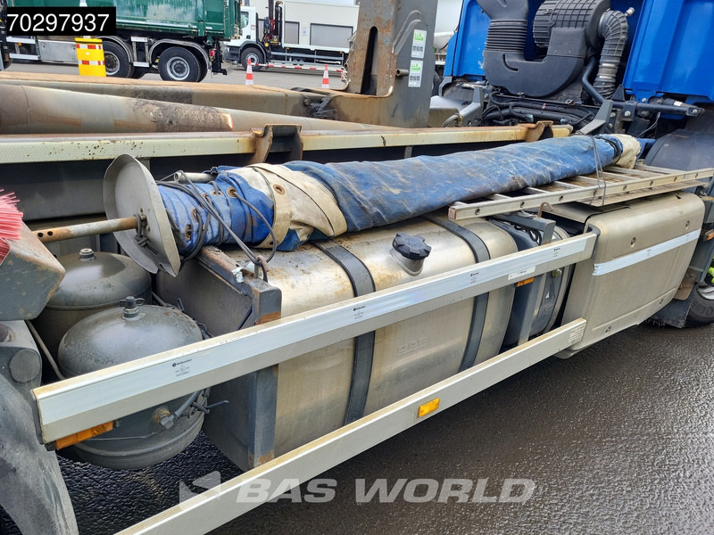 DAF CF 400 6X2 VDL S-21-6200 Hooklift Lift Axle Automatic ACC Euro 6 leasing DAF CF 400 6X2 VDL S-21-6200 Hooklift Lift Axle Automatic ACC Euro 6: picture 7