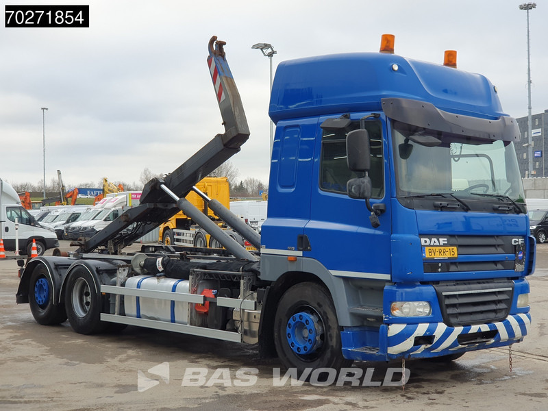 DAF CF85.360 6X2 VDL hooklift ADR Liftachse Euro 5 - Hook lift truck: picture 3 DAF CF85.360 6X2 VDL hooklift ADR Liftachse Euro 5 - Hook lift truck: picture 3