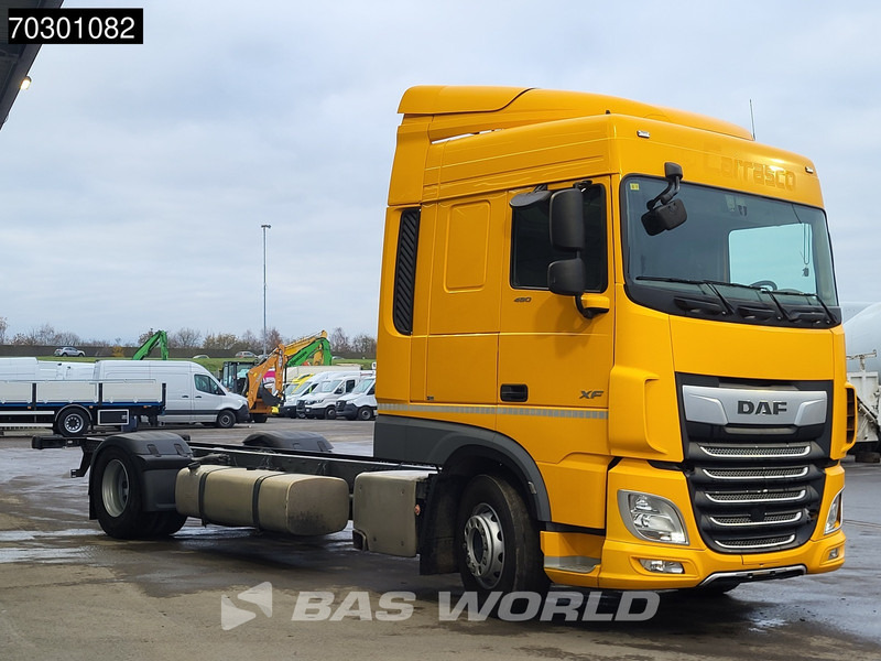 DAF XF 480 4X2 18tons Chassis Air suspension ACC Automatic Euro 6 - Cab chassis truck: picture 3 DAF XF 480 4X2 18tons Chassis Air suspension ACC Automatic Euro 6 - Cab chassis truck: picture 3