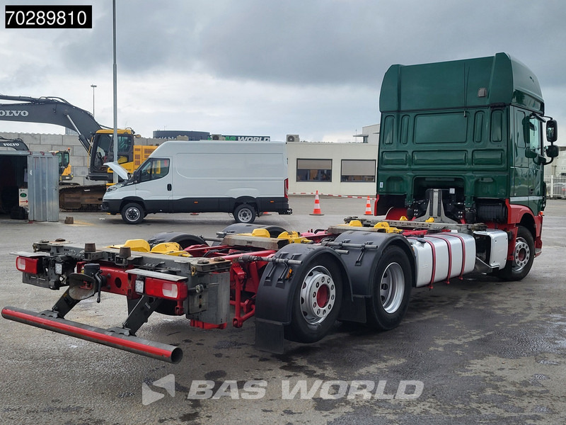DAF XF 480 6X2 Retarder BDF Lift-Axle Automatic Navi ACC Euro 6 - Container transporter/ Swap body truck: picture 5 DAF XF 480 6X2 Retarder BDF Lift-Axle Automatic Navi ACC Euro 6 - Container transporter/ Swap body truck: picture 5