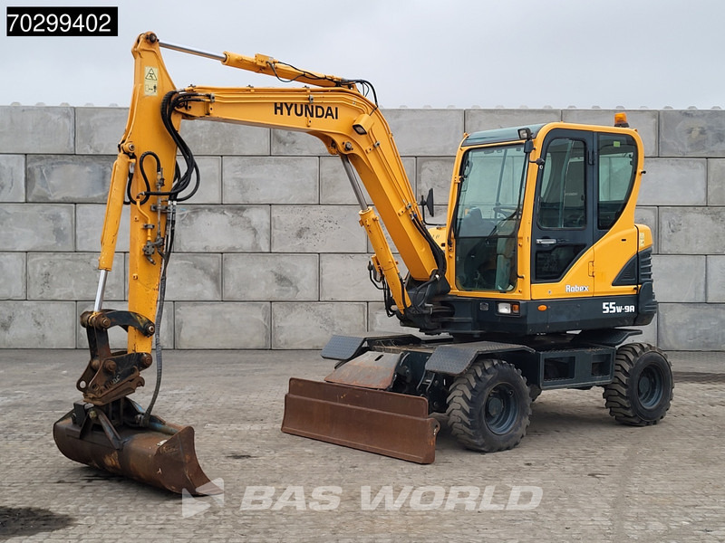 Hyundai Robex 55W-9A EPA - Wheel excavator: picture 2 Hyundai Robex 55W-9A EPA - Wheel excavator: picture 2