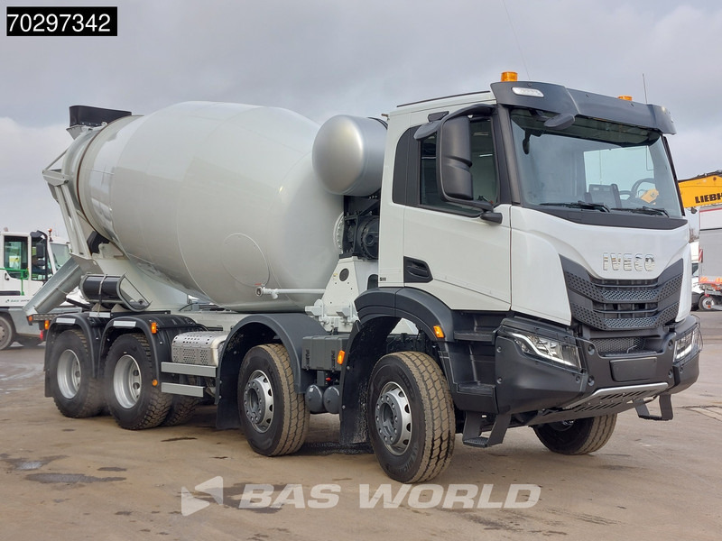 Iveco X-Way 420 8X4 NEW! 10M3 CIFA Mixer Full Steel Suspension Euro 6 - Concrete mixer truck: picture 3 Iveco X-Way 420 8X4 NEW! 10M3 CIFA Mixer Full Steel Suspension Euro 6 - Concrete mixer truck: picture 3