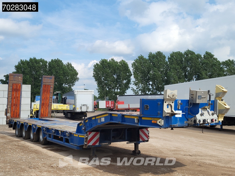 KOMODO KMD4L Full steered + 1x Lift axle Hydraulic RAMPS - Low loader semi-trailer: picture 3 KOMODO KMD4L Full steered + 1x Lift axle Hydraulic RAMPS - Low loader semi-trailer: picture 3