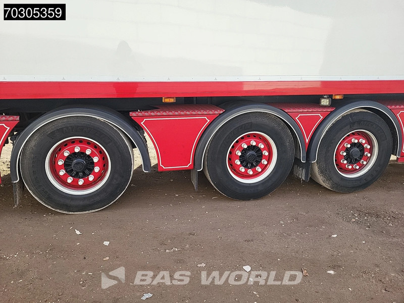 Refrigerator semi-trailer Kässbohrer XS 3 axles Lift + Stuuras Laadklep Bi-Temp APK 09/26: picture 18