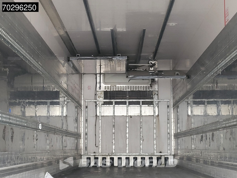 Refrigerator semi-trailer LAMBERET Carrier Vector 1950Mt Bi-temp Lift Axle Tailgate: picture 13 Refrigerator semi-trailer LAMBERET Carrier Vector 1950Mt Bi-temp Lift Axle Tailgate: picture 13