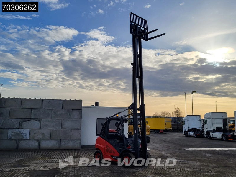 LPG forklift Linde H40 T-02 Freelift: picture 9 LPG forklift Linde H40 T-02 Freelift: picture 9