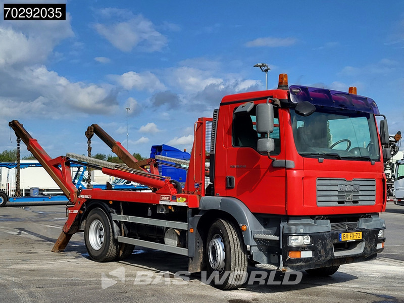MAN TGM 18.240 TGS 4X2 NL-Truck 14 Hyvalift Manual Euro 4 - Skip loader truck: picture 3 MAN TGM 18.240 TGS 4X2 NL-Truck 14 Hyvalift Manual Euro 4 - Skip loader truck: picture 3